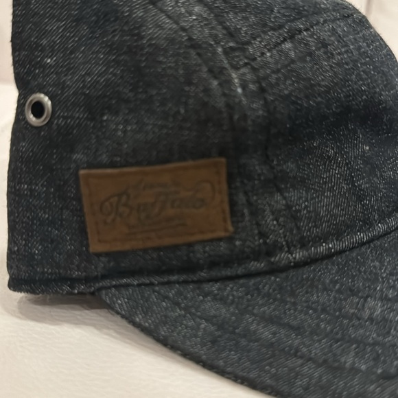 Buffalo Hat - Picture 2 of 4